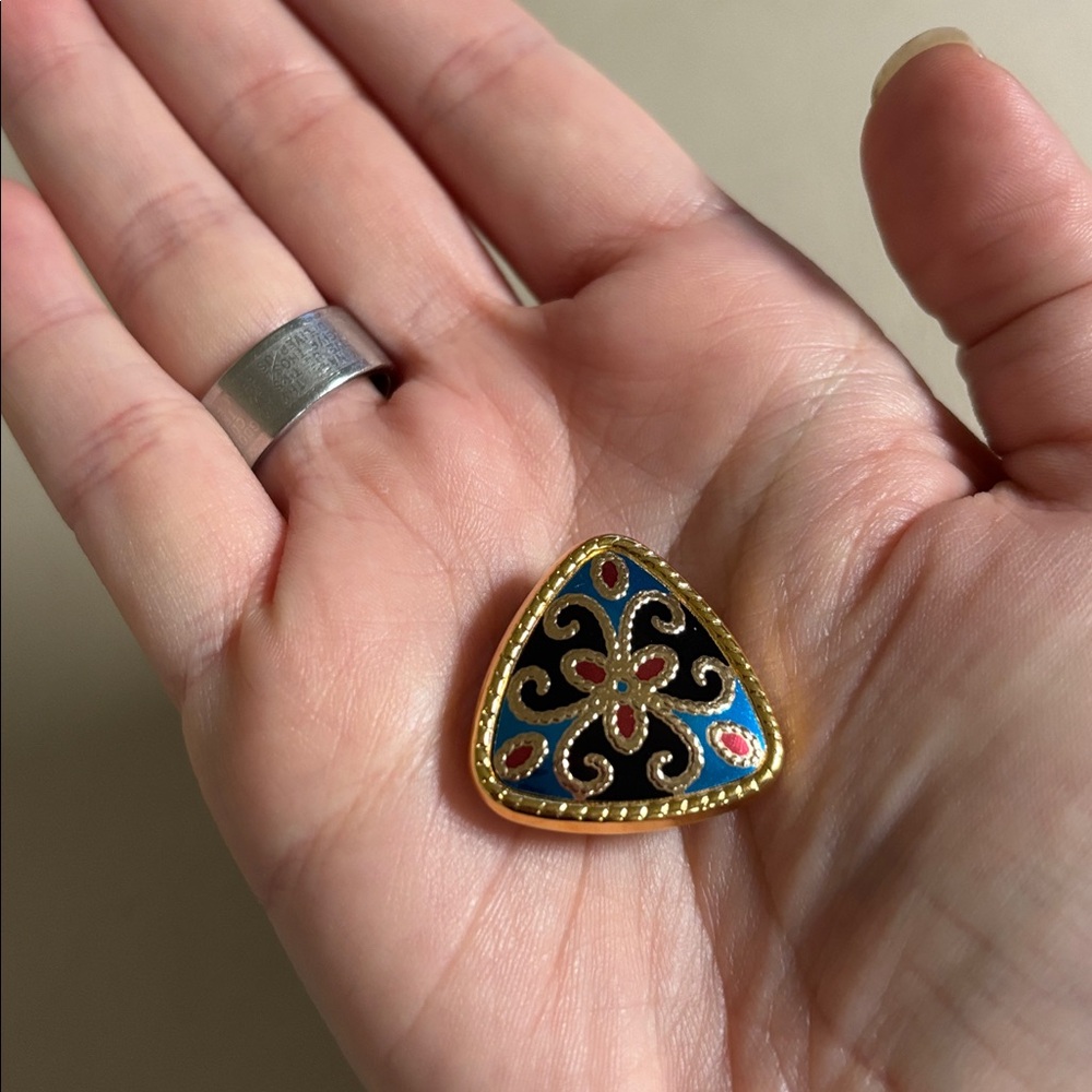 Vintage triangle blue and gold clip on earrings - Picture 3 of 3